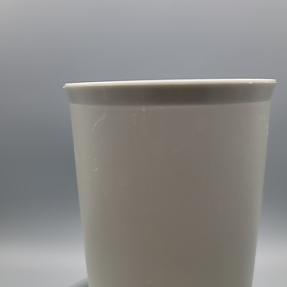 Vintage Tupperware‎ Set of 4 Tumblers Cups 16oz Gray Aqua Blue Pink #107 - Picture 4 of 9